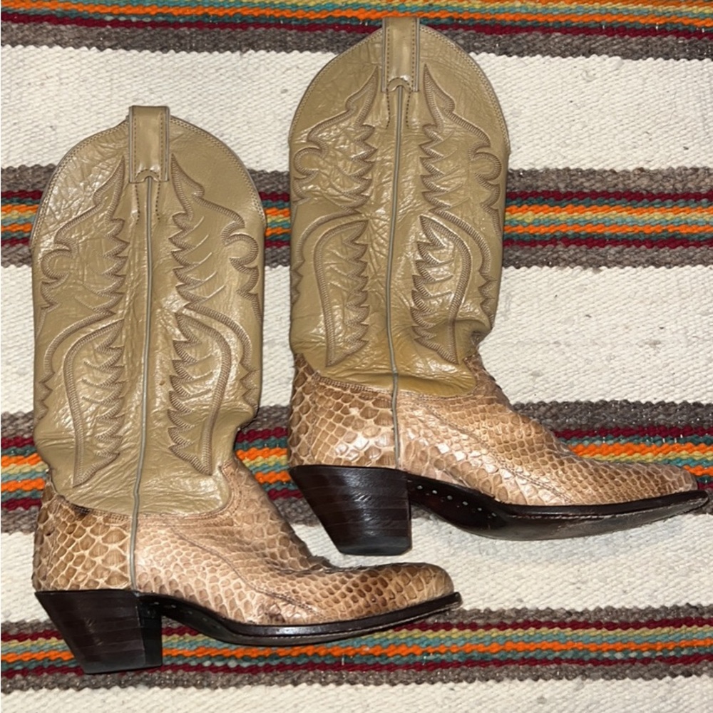 Snake Skin Justin Cowboy Boots